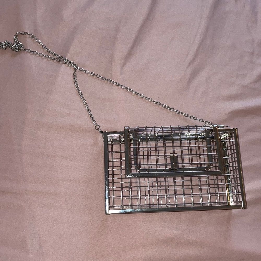 Cage Amazon bag